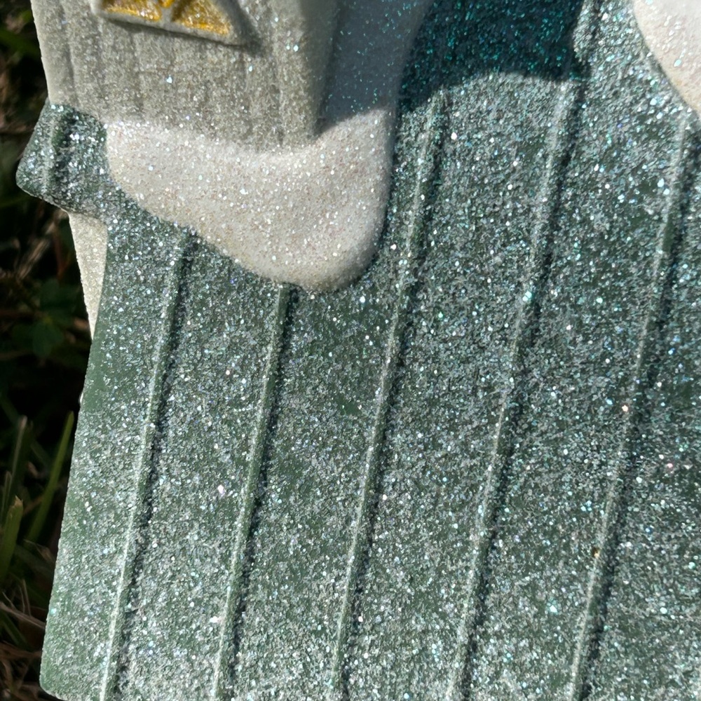 First Frost by Department 56 Lighted Porcelain “Cedar Isles Church” - Picture 14 of 17